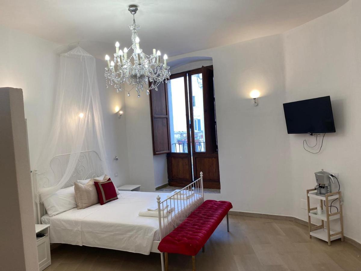 La Dimora Di Giusy Villa Bari Exteriör bild